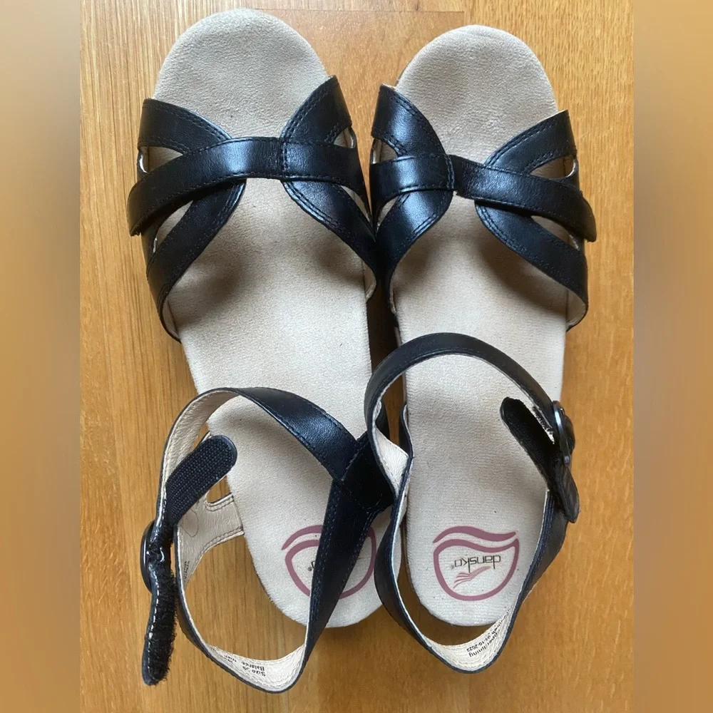 Dansko Season Leather Strappy Sandals, 8-9 - Picture 4 of 7